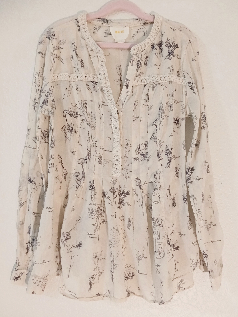 Anthropologie Maeve Ivory Floral Blouse with Black Flower Print Size 0